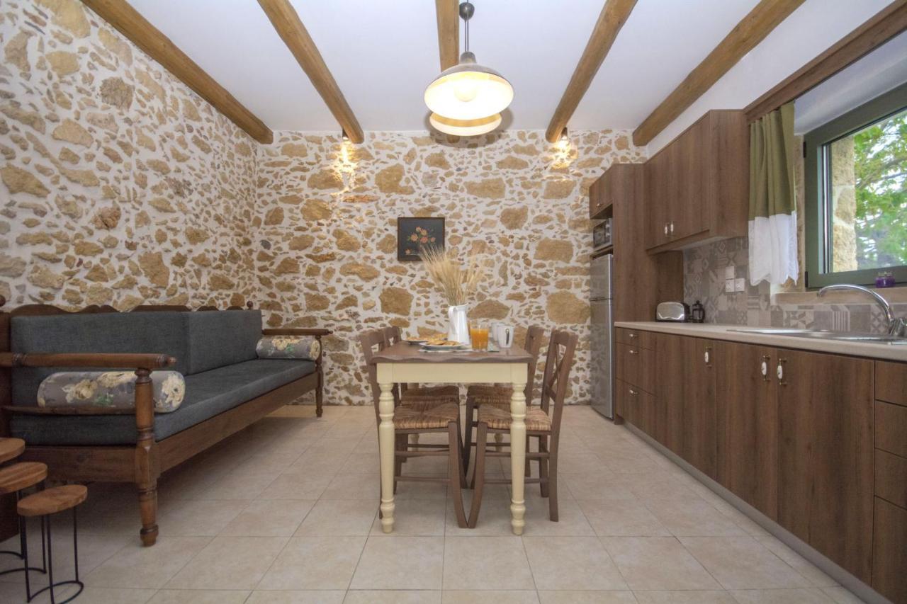 Pamelas House With Jacuzzi Kíssamos Zewnętrze zdjęcie