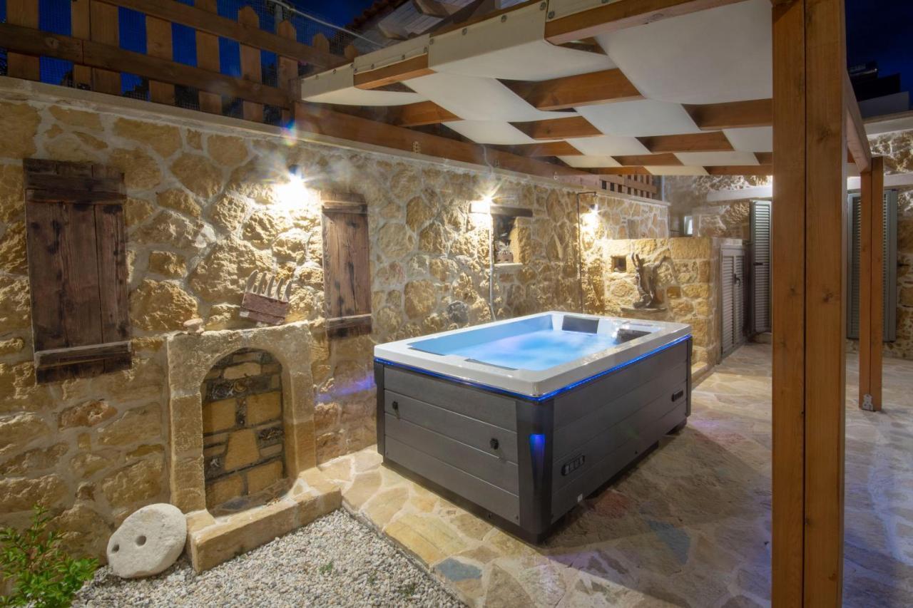 Pamelas House With Jacuzzi Kíssamos Zewnętrze zdjęcie
